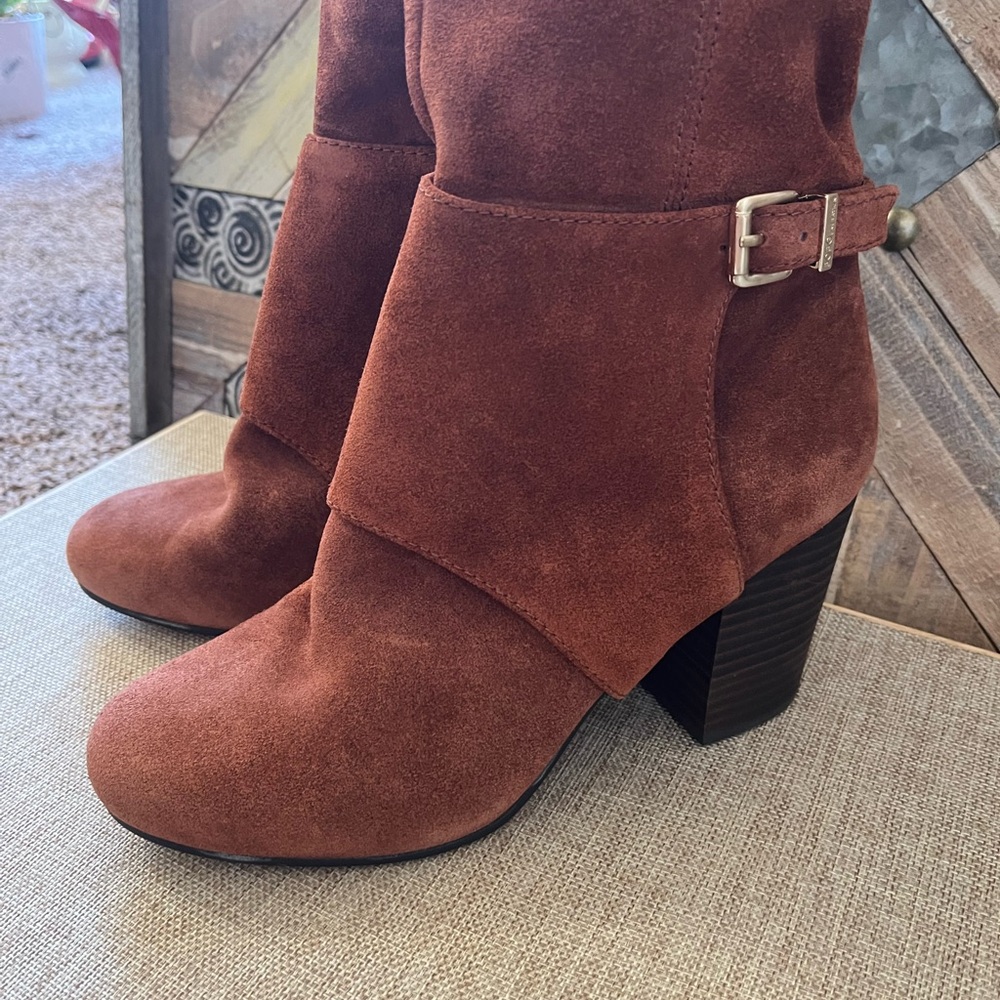 BCBGeneration Women's Rust Heeled Boots - Picture 7 of 11